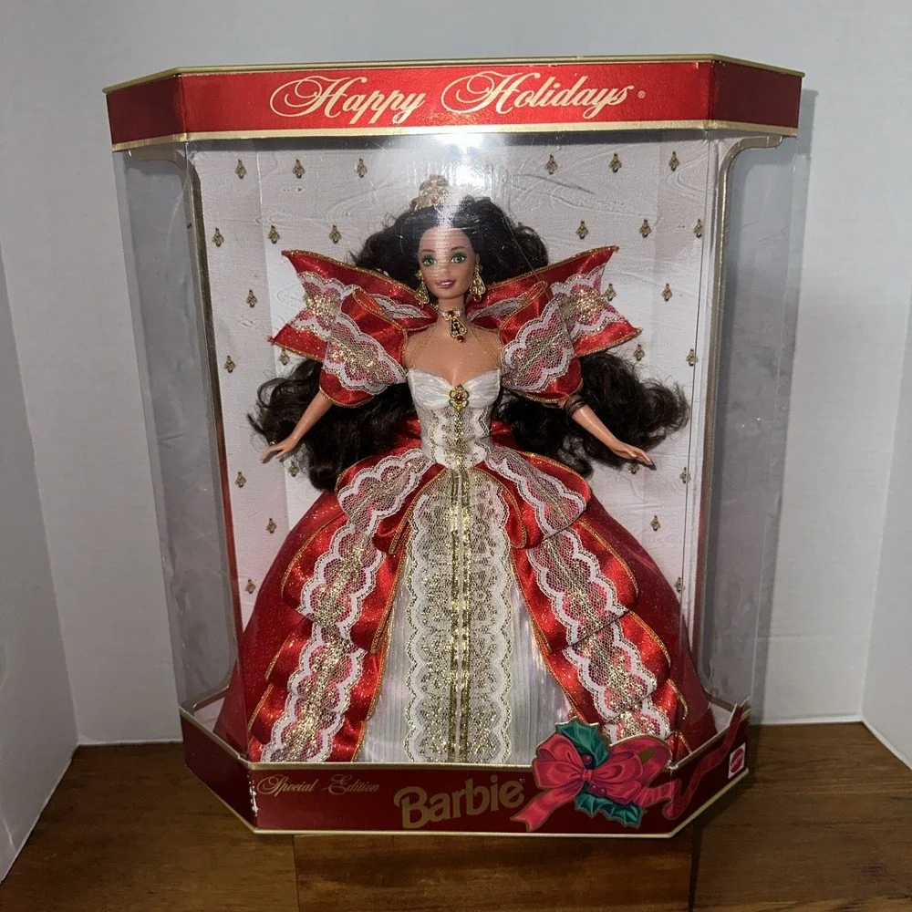 RARE‎ 1997 MISPRINT Green Eyes Holiday Barbie Happy Holidays Special Edition